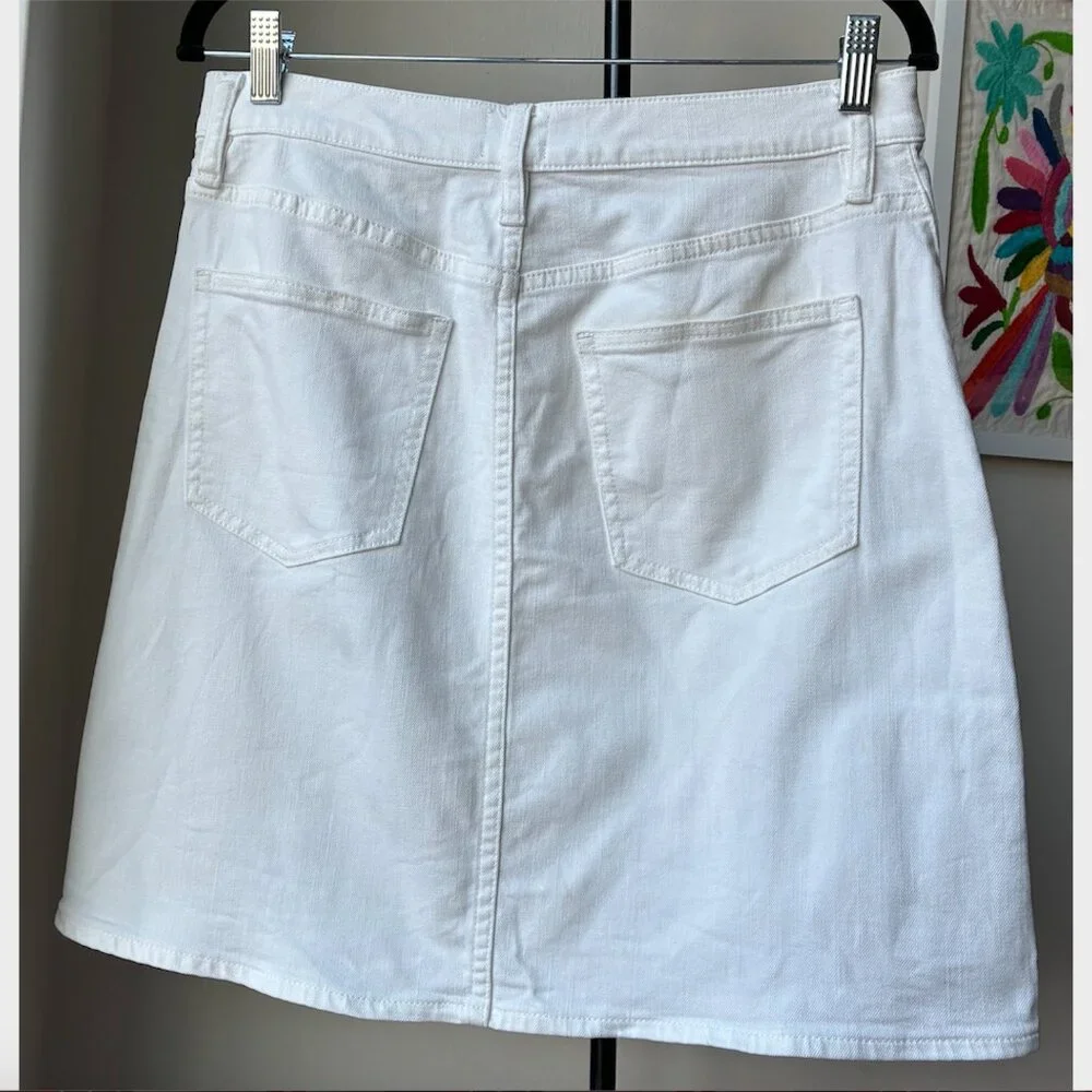 J. Crew White Button-Front Denim Skirt - Size 28